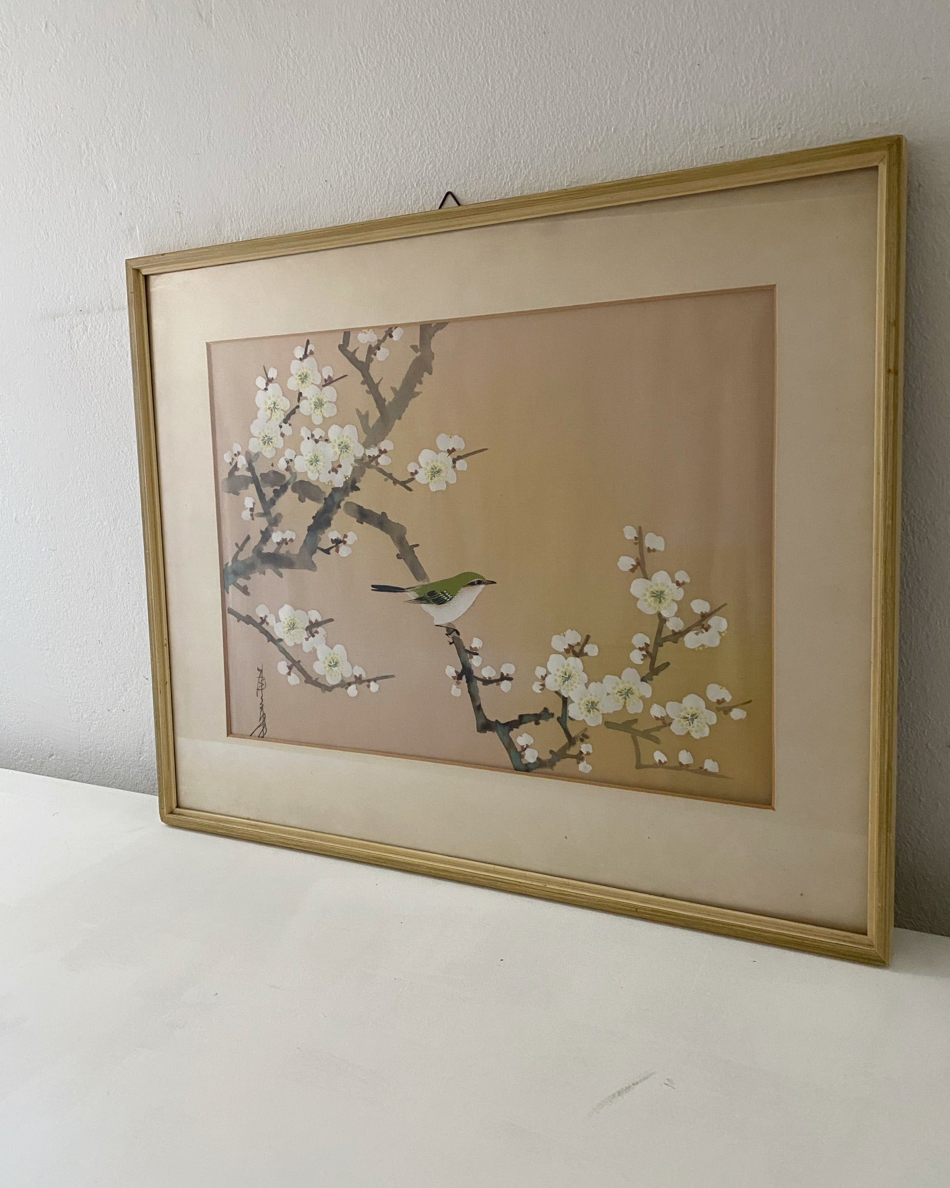 Japanese vintage painting bird on branch silk painting asia antique vogel auf zweig cherry blossom beige cream tones 
